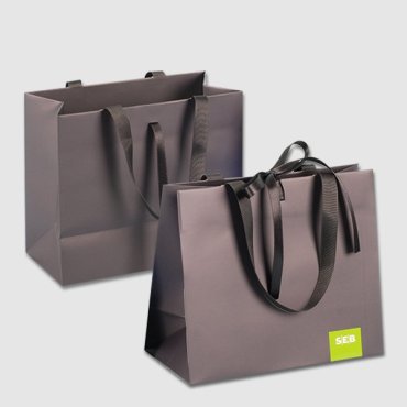BAGS AND PACKAGING
