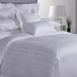 HOTELLSENGETY I STRIPETE BOMULLSATENG