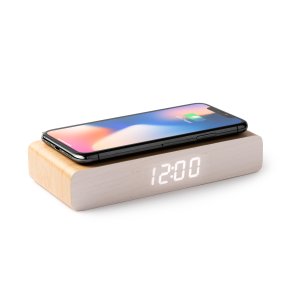 ICARUS Eco trdls klokkedokkingstasjon laget av tre