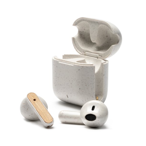 KUASI ECO wireless earbuds in wheat fibre and bamboo, with charging case.