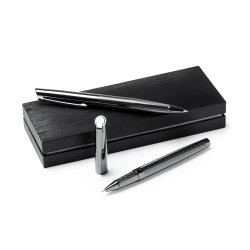 REYDON Sett av en elegant twist-rullepenn og drivblyan